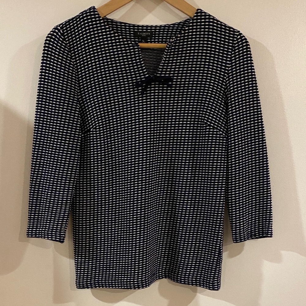 Talbots Navy and White Textured Knit Top